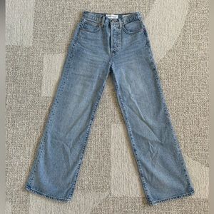 Aritzia denim forum Farrah Jean light wash size 24